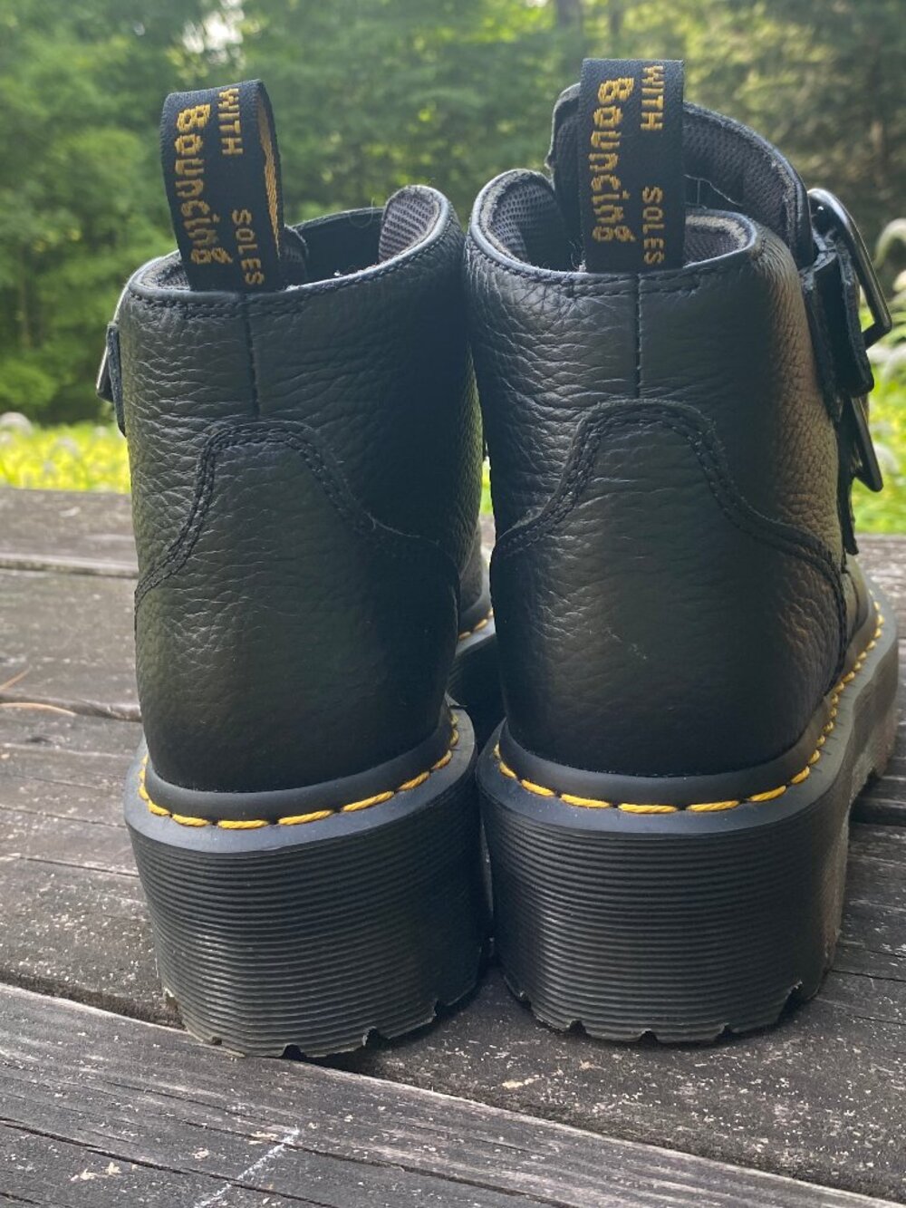 Women's Doc Martens Devon Heart Platform Boots - Size 8 USA/39 EURO Worn Once! - Picture 3 of 6